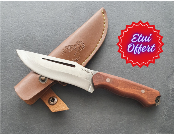 Découvrez notre couteau Bushcraft Full Tang Yatagan, l'outil parfait pour vos expéditions en pleine nature. Lame en acier inoxydable, manche ergonomique et montage full tang pour une solidité à toute épreuve.